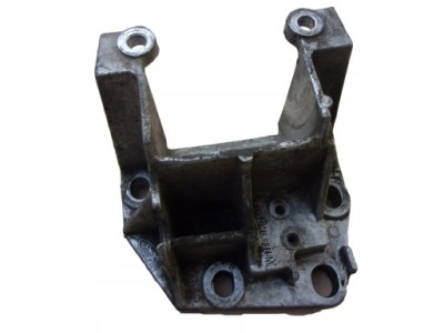 Кронштейн кронштейн двигуна 1.7 ford puma фото №1