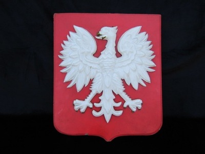 WIEKOWE GODŁO POLSKI Z OKRESU PRL-u.