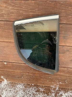 Скло бічна хром задня права peugeot 3008 i t84 фото №1