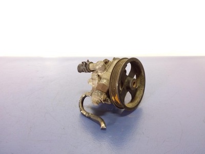 Toyota rav4 ii 2.o d 116km насос підсилювача фото №1