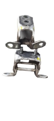 Петлі двері лівий задня nissan juke f15 фото №1