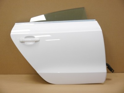 Audi a5 8t двері задня праве ly9c sportback фото №1