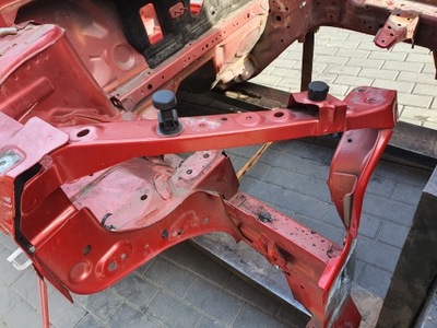 Четверть лонжерон правый перед renault kadjar 15- фото №1