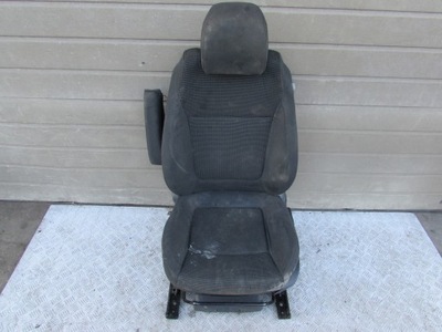 Сидіння лівий перед peugeot 5008 i 09-13r фото №1