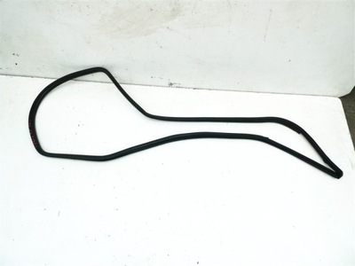 GASKET REAR RIGHT DOOR TOYOTA VERSO 09-18  