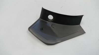 Bmw f40 защита лоток лампы левый задняя 7450665 фото №1