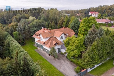 Dom, Krakowski (pow.), 385 m²