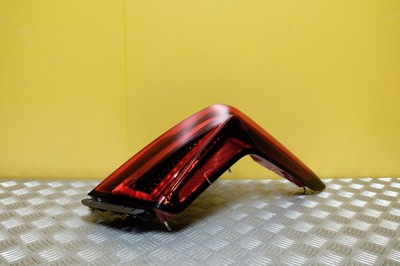 Cadillac xt5 2020- лампа задня задня права led usa фото №1