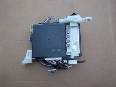 Toyota prius iv 15- modu блок керування mpx фото №1