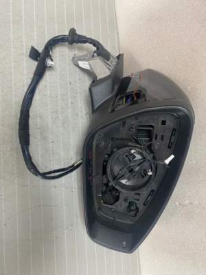 Зеркало правое audi q4 e tron eu 15 + 6 pin фото №1