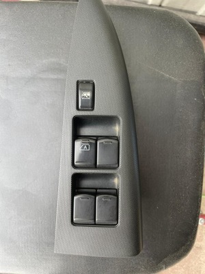 ПАНЕЛЬ ПІДЙОМНИКА СКЛА NISSAN NOTE E11 254019U10A