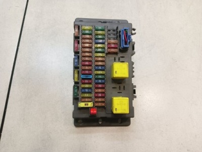 Коробка запобіжників rover 75 1.8 фото №1