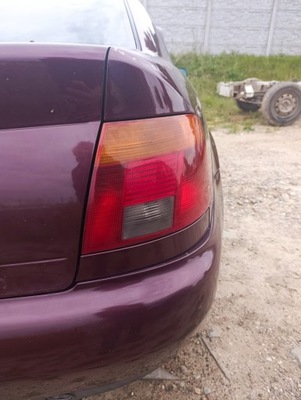 Лампа задня задня права w крила audi a4 b5 фото №1