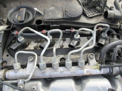 Система паливний 2.0tdi cag cba форсунки насос 03l130277 03l130755 фото №1