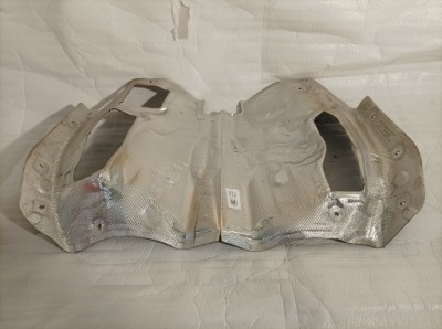 Audi a4 b9 захист теплова 8w0803979e фото №1