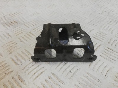 Кронштейн замка капот peugeot 208 фото №1