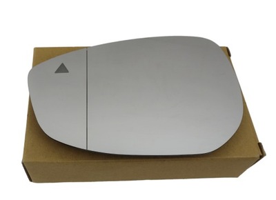 Левый вкладыш зеркало mazda 3 bp 2019 - ассистент фото №1