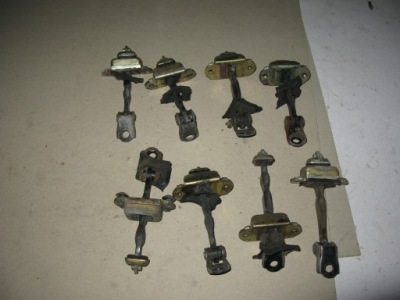 Обмежувач двері перед задній fabia 1 6y0837249 фото №1