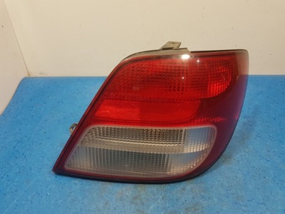 Subaru impreza gd kombi лампа задня права зовнішня фото №1