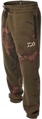 SPODNIE DAIWA CAMO JOGGERS DRESOWE ROZMIAR M