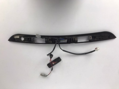 Kia sportage iii накладка молдинг крышки микровыключатель задняя 2005-2015 фото №1