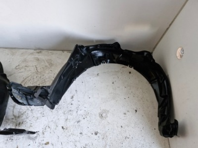 Подкрылок toyota prius 3 09- 53876-47030 левое фото №1