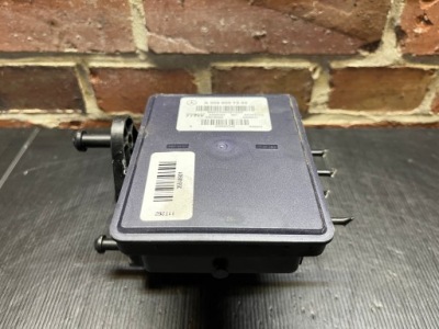 Mercedes w205 насос abs a2059007245 фото №1