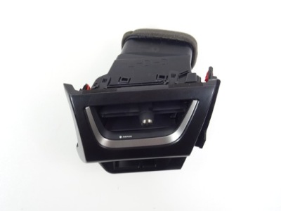 Lexus ux 250h решётка обдув 55650-76030 2018- фото №1