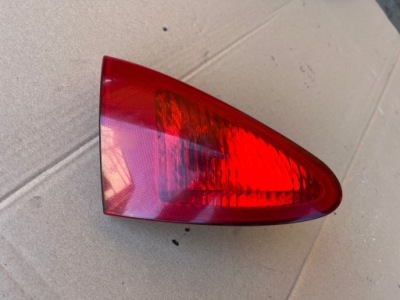 Лампа задня права w кришка alfa romeo 147 2000-2004 3d 46556346 фото №1