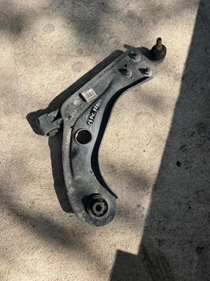 Citroen c4 picasso ii рычаг перед передний правый фото №1