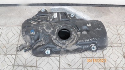 Бак топлива toyota c-hr 1.8 гибрид 77100-f4100 фото №1