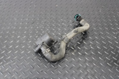 Помпа циркуляція води jaguar f-pace x761 фото №1