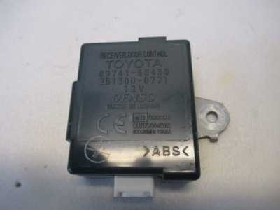 Модуль блок керування двері toyota land cruiser 120 фото №1