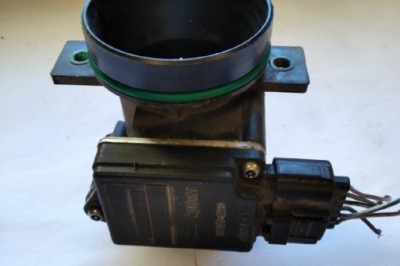 Расходомер ford focus daw, dbw 98ab12b579da 1.6l бензиновый 2000 фото №1