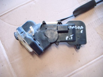 Mazda 6 02-05 замок с дверь правый задняя фото №1