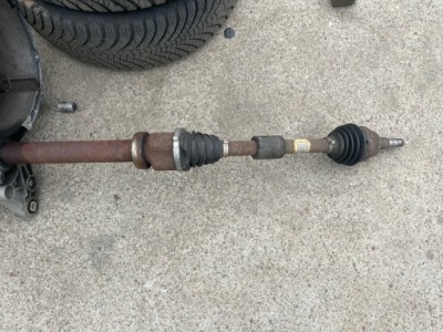 Ford focus mk3 1.0eb приводной вал правый  bv61-3b436-rb фото №1