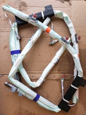 Kia sportage iv шторка безопасности правая фото №1