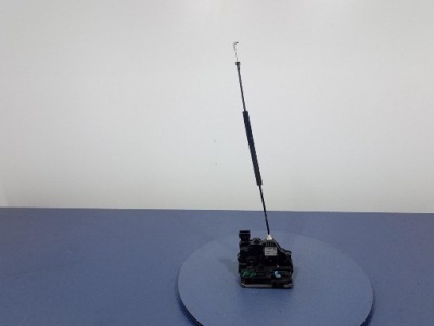 Fiat grande punto замок дверь перед правый 51849038 6 pin фото №1