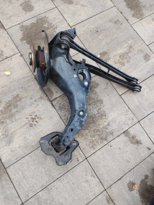 Поворотний кулак лівий задня bmw x1 f48 2 f44 фото №1