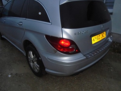 Mercedes w251 amg бампер кришка багажника лампа задня long 775 r-klasa фото №1