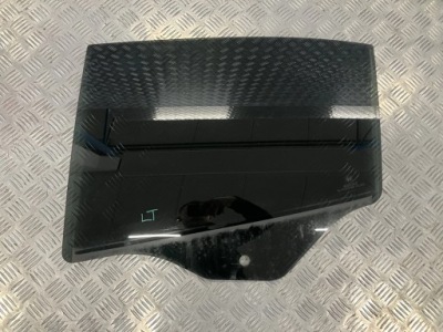 Скло двері ліва лівий задня alfa romeo stelvio 2019 фото №1