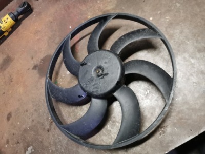 Вентилятор вентилятор моторчик citroen c3 iii 19r фото №1