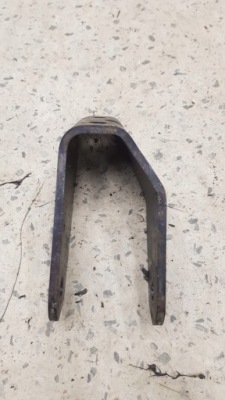 Кронштейн насоса уприскування nissan primera p11 2.0d фото №1