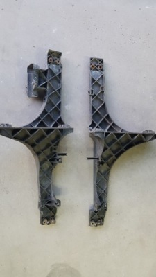 Кронштейн кронштейн кронштейн радіатора mascot mascott 3.0 фото №1