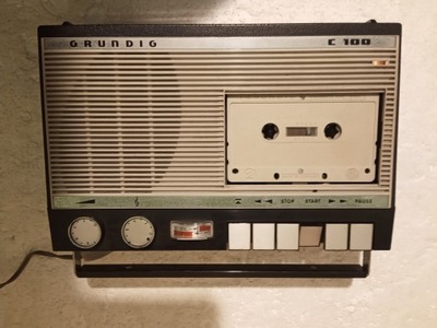 GRUNDIG C 100