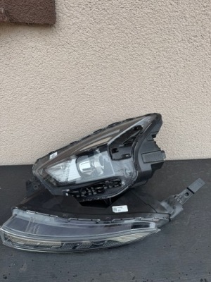 Hyundai bayon 22- фара + led ліва сторона фото №1