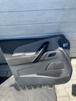 Citroen c4 grand picasso ii обивка левая дверь фото №1