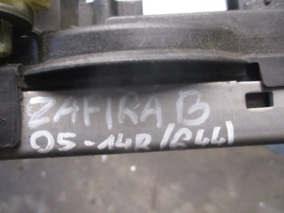 Замок левый перед 13220369 wu opel zafira b 05-14 r. фото №1