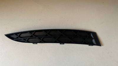 Решётка бампера правая передняя перед citroen c4 picasso 9680403277 фото №1