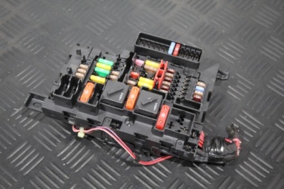 Коробка предохранителей mini cooper f56 jcw 9270356 фото №1